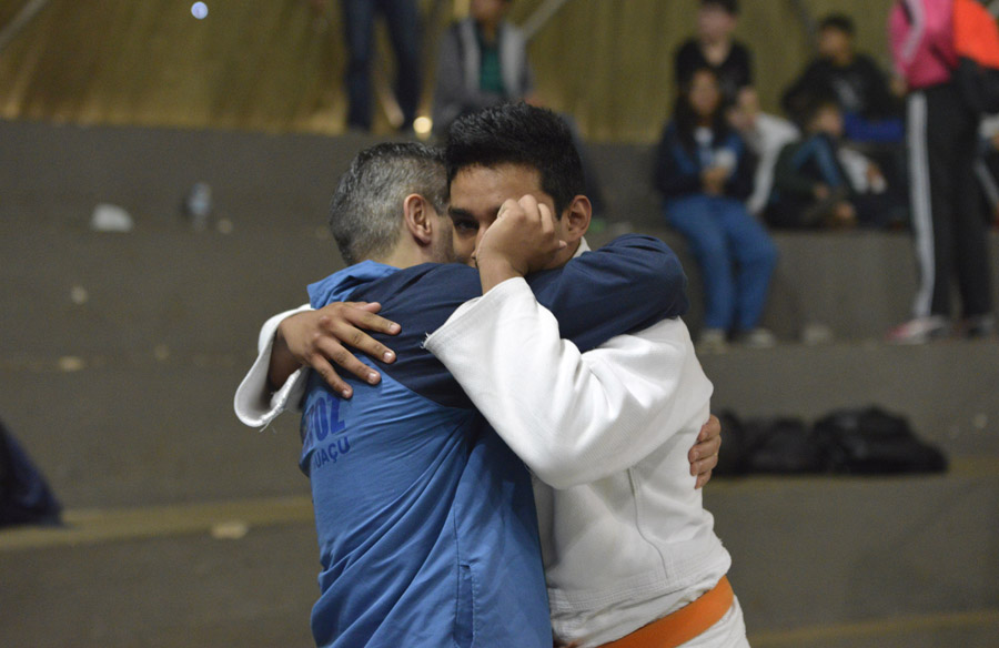 Atletas da Judofoz representam o Colégio Ulysses Guimarães nos Jogos Escolares do Paraná e conquistam o Vice-campeonato Geral.