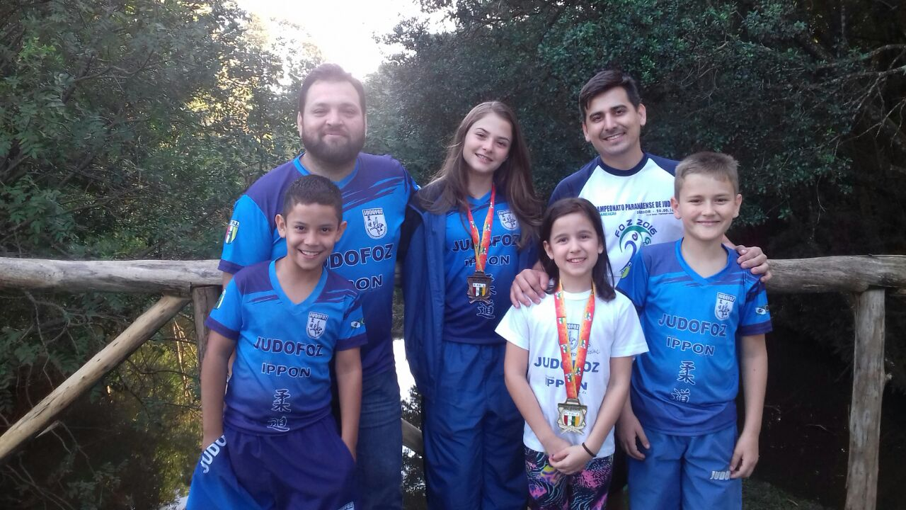 Alunos da Judofoz conquistam duas medalhas no Paranaense de Judô