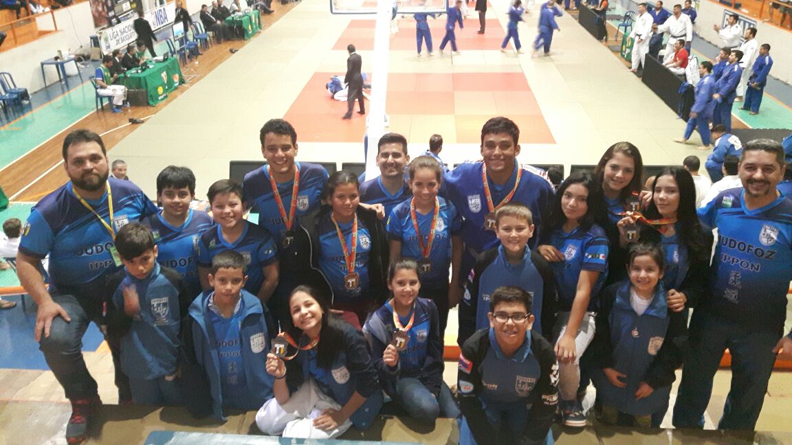 Judofoz conquista quatro bronzes no paranaense de judô